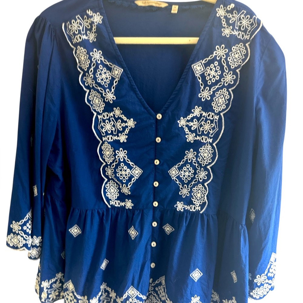 Soft Surroundings Shona Blue White 1X Embroidered Top Bell‎ Sleeves Peplum Waist